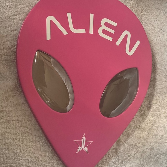 JEFFREE STAR  ‘ALIEN ‘ DISCONTINUED BRAND NEW  PALLETTE  NO BOX - Picture 9 of 9